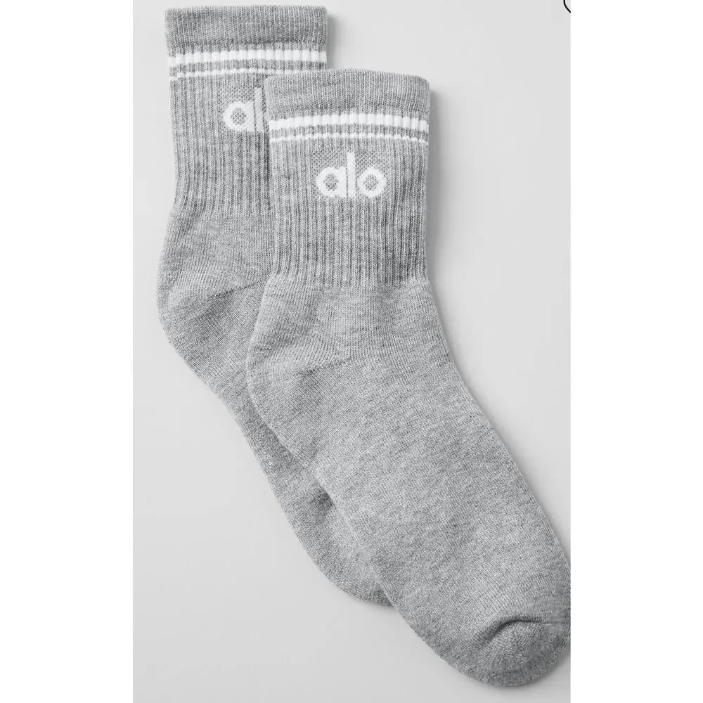 Alo Unisex Gray and White Half Crew Throwback Socks